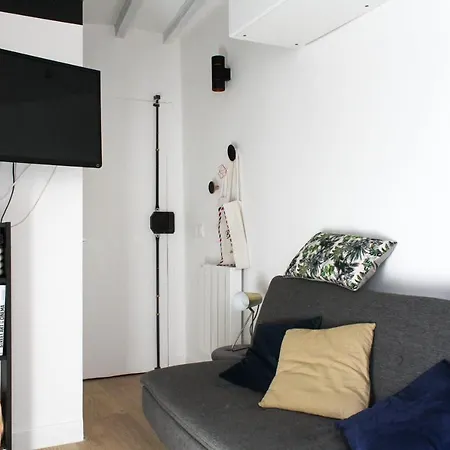 Pleasant Studio Close To Republique Appartamento